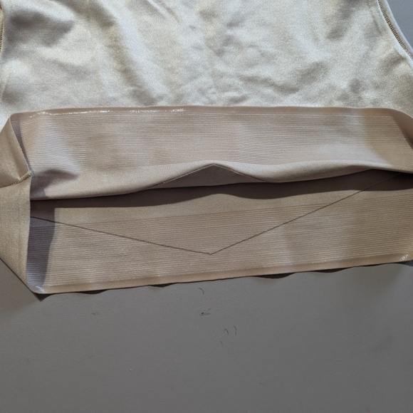 TC Fine Intimates XL tank in nude great condition - Picture 11 of 16